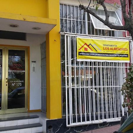 Departamentos Los Almendros Merlo 外观 照片