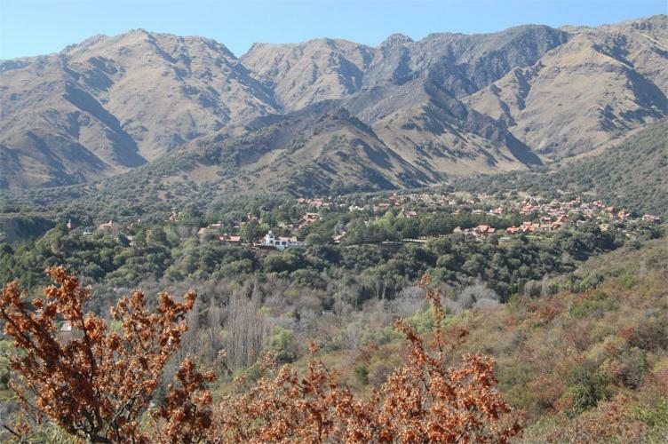 Departamentos Los Almendros Merlo 外观 照片